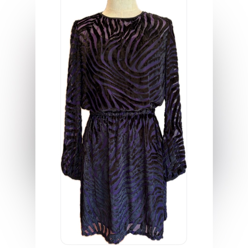 Michael Michael Kors NWOT Black /Purple Zebra Print Velvet Long Sleeves Dress S